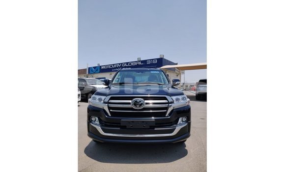 Acheter Import Voiture Toyota Land Cruiser Noir à Import - Dubai, Central Acheter Import Voiture Toyota Land Cruiser Noir à Import - Dubai, Central