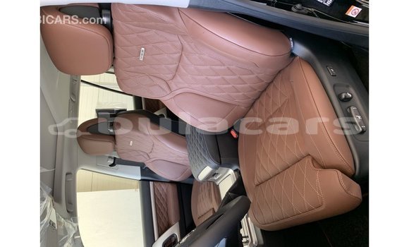 Buy Import Toyota Land Cruiser Black Car in Import - Dubai in Central Buy Import Toyota Land Cruiser Black Car in Import - Dubai in Central