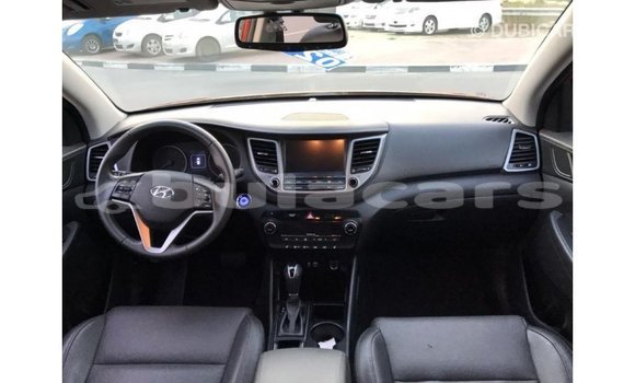 Buy Import Hyundai Tucson Red Car in Import - Dubai in Central Buy Import Hyundai Tucson Red Car in Import - Dubai in Central