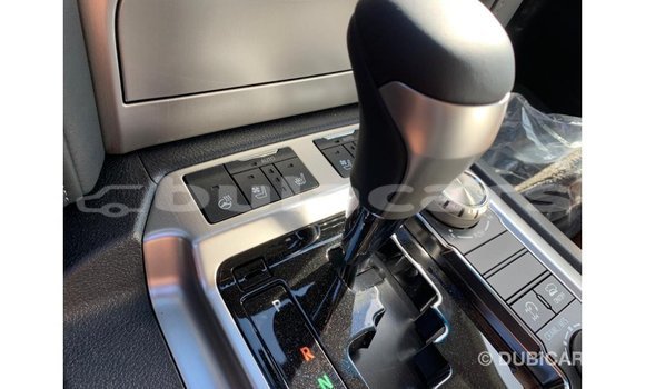 Buy Import Toyota Land Cruiser White Car in Import - Dubai in Central Buy Import Toyota Land Cruiser White Car in Import - Dubai in Central