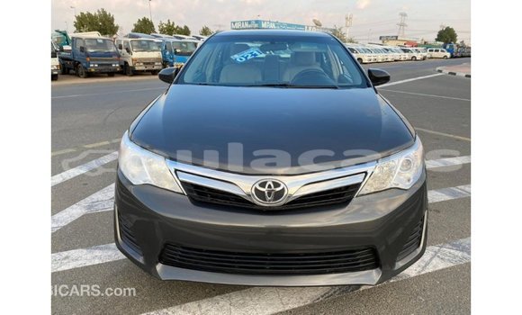 Buy Import Toyota Camry Grey Car in Import - Dubai in Central Buy Import Toyota Camry Grey Car in Import - Dubai in Central