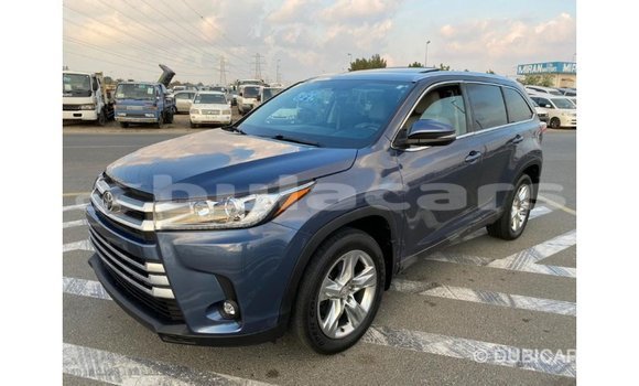 Buy Import Toyota Highlander Blue Car in Import - Dubai in Central Buy Import Toyota Highlander Blue Car in Import - Dubai in Central