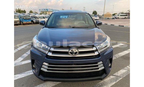 Buy Import Toyota Highlander Blue Car in Import - Dubai in Central Buy Import Toyota Highlander Blue Car in Import - Dubai in Central