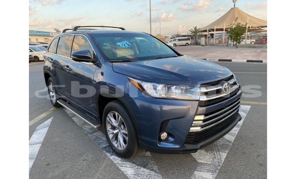 Buy Import Toyota Highlander Blue Car in Import - Dubai in Central Buy Import Toyota Highlander Blue Car in Import - Dubai in Central