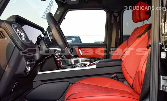 Acheter Import Voiture Mercedes-Benz 190 Noir à Import - Dubai, Central Acheter Import Voiture Mercedes-Benz 190 Noir à Import - Dubai, Central