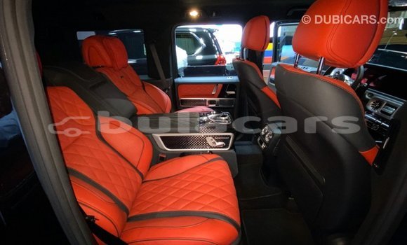 Acheter Import Voiture Mercedes-Benz 190 Noir à Import - Dubai, Central Acheter Import Voiture Mercedes-Benz 190 Noir à Import - Dubai, Central