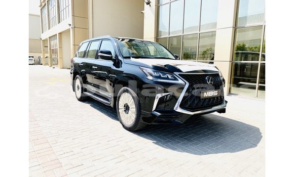 Acheter Import Voiture Lexus LX Noir à Import - Dubai, Central Acheter Import Voiture Lexus LX Noir à Import - Dubai, Central