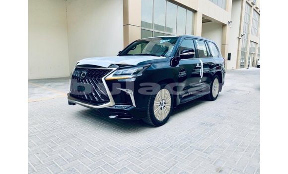 Acheter Import Voiture Lexus LX Noir à Import - Dubai, Central Acheter Import Voiture Lexus LX Noir à Import - Dubai, Central