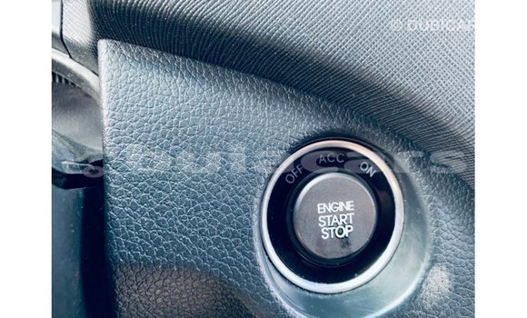 Buy Import Hyundai Santa Fe White Car in Import - Dubai in Central Buy Import Hyundai Santa Fe White Car in Import - Dubai in Central