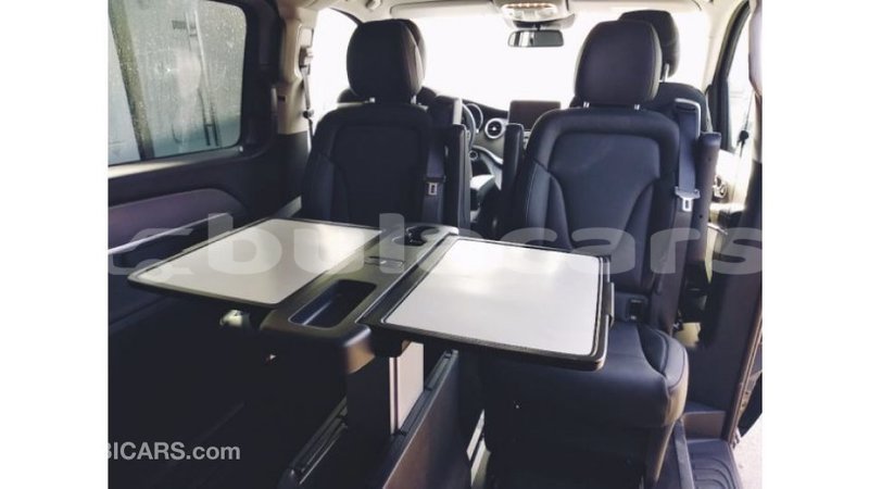 Big with watermark mercedes benz 250 central import dubai 5542