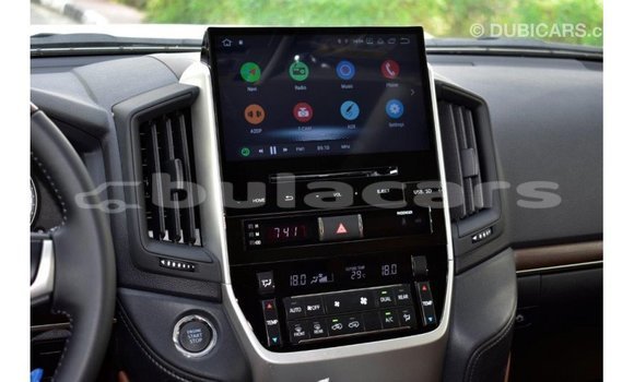 Acheter Import Voiture Toyota Land Cruiser Noir à Import - Dubai, Central Acheter Import Voiture Toyota Land Cruiser Noir à Import - Dubai, Central