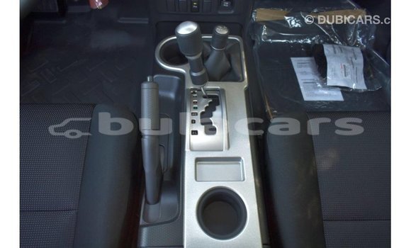 Acheter Import Voiture Toyota FJ Cruiser Autre à Import - Dubai, Central Acheter Import Voiture Toyota FJ Cruiser Autre à Import - Dubai, Central