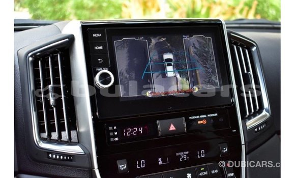 Acheter Import Voiture Toyota Land Cruiser Autre à Import - Dubai, Central Acheter Import Voiture Toyota Land Cruiser Autre à Import - Dubai, Central