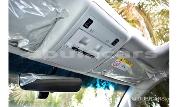 Acheter Import Voiture Toyota Land Cruiser Autre à Import - Dubai, Central Acheter Import Voiture Toyota Land Cruiser Autre à Import - Dubai, Central