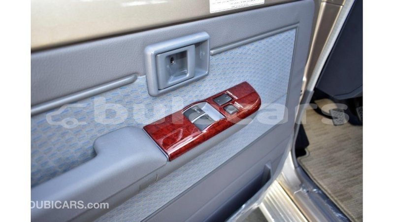 Big with watermark toyota land cruiser central import dubai 5555