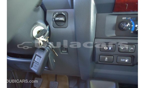 Acheter Import Voiture Toyota Land Cruiser Autre à Import - Dubai, Central Acheter Import Voiture Toyota Land Cruiser Autre à Import - Dubai, Central