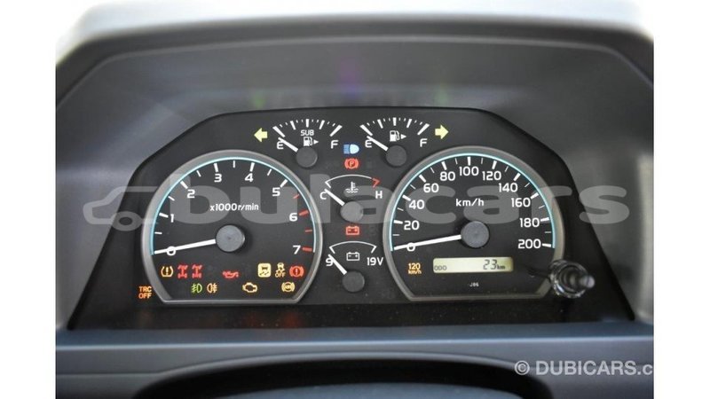 Big with watermark toyota land cruiser central import dubai 5555