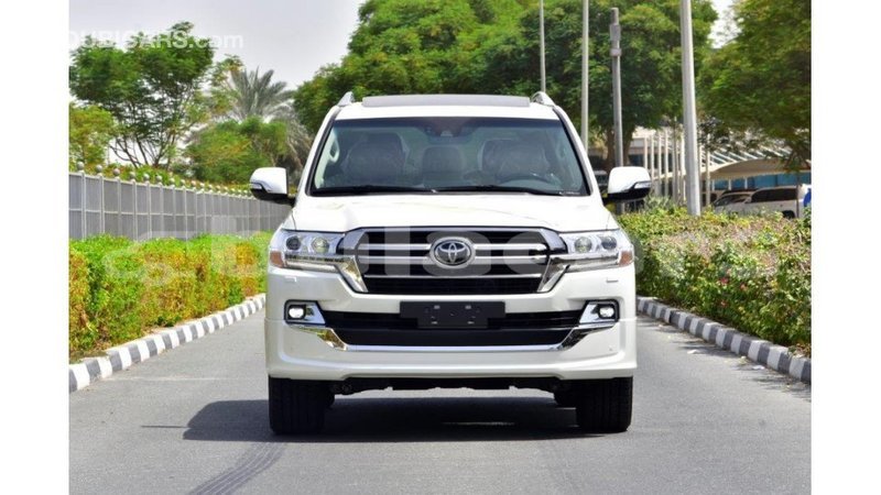 Big with watermark toyota land cruiser central import dubai 5558