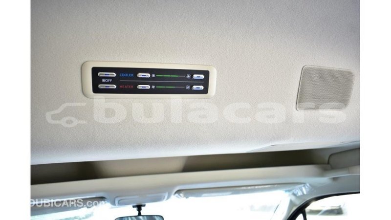 Big with watermark toyota hiace central import dubai 5559