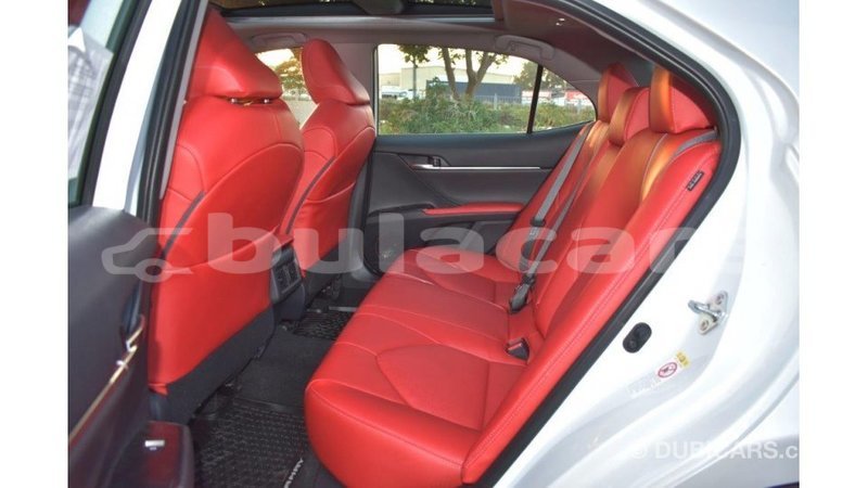 Big with watermark toyota camry central import dubai 5562