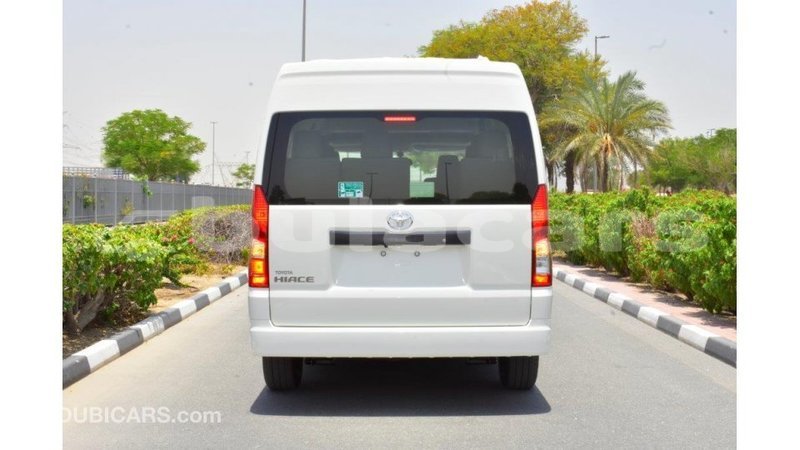 Big with watermark toyota hiace central import dubai 5564