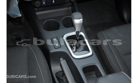 Acheter Import Voiture Toyota Hilux Gris à Import - Dubai, Central Acheter Import Voiture Toyota Hilux Gris à Import - Dubai, Central