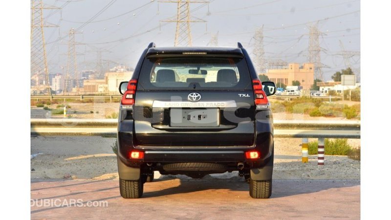 Big with watermark toyota prado central import dubai 5569