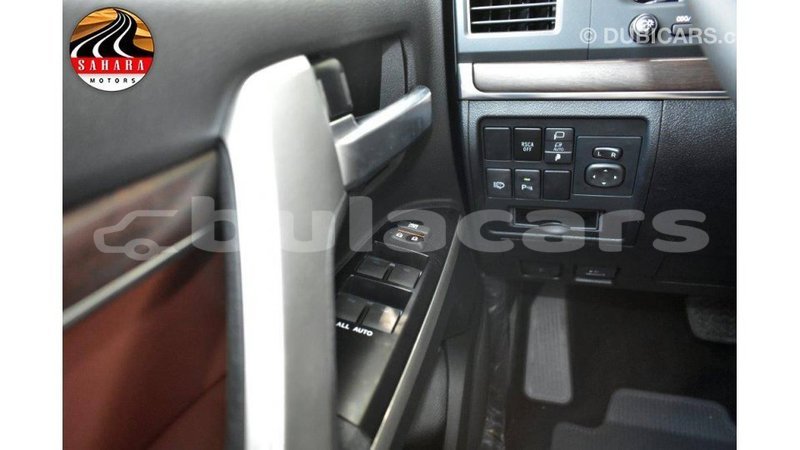 Big with watermark toyota land cruiser central import dubai 5571