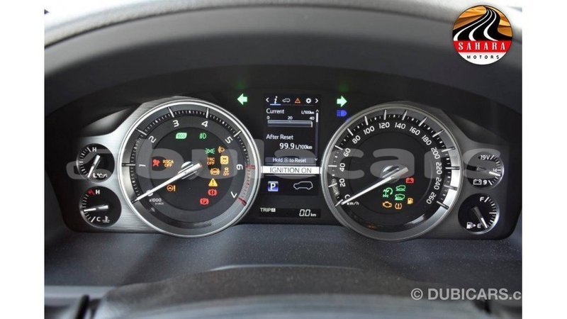 Big with watermark toyota land cruiser central import dubai 5571