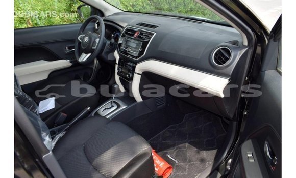 Acheter Import Voiture Toyota Rush Noir à Import - Dubai, Central Acheter Import Voiture Toyota Rush Noir à Import - Dubai, Central