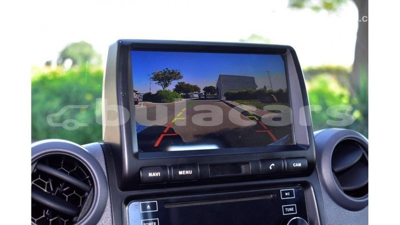 Big with watermark toyota land cruiser central import dubai 5574