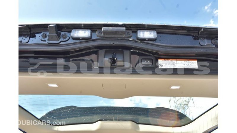 Big with watermark toyota land cruiser central import dubai 5577