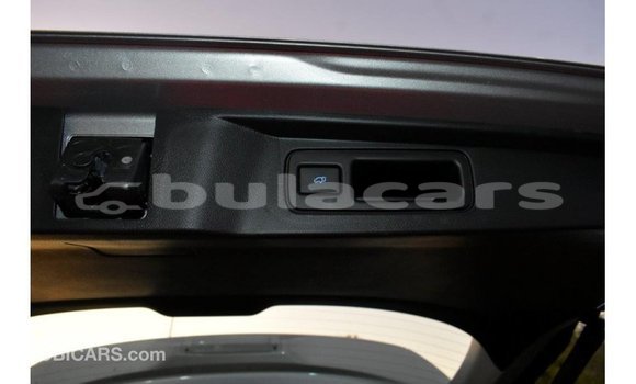 Acheter Import Voiture Toyota Fortuner Gris à Import - Dubai, Central Acheter Import Voiture Toyota Fortuner Gris à Import - Dubai, Central