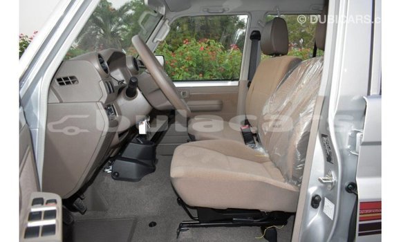 Buy Import Toyota Land Cruiser Grey Car in Import - Dubai in Central Buy Import Toyota Land Cruiser Grey Car in Import - Dubai in Central