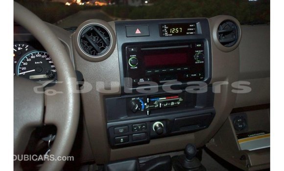 Buy Import Toyota Land Cruiser Grey Car in Import - Dubai in Central Buy Import Toyota Land Cruiser Grey Car in Import - Dubai in Central