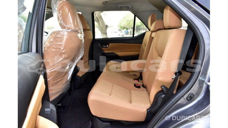 Big with watermark toyota fortuner central import dubai 5588
