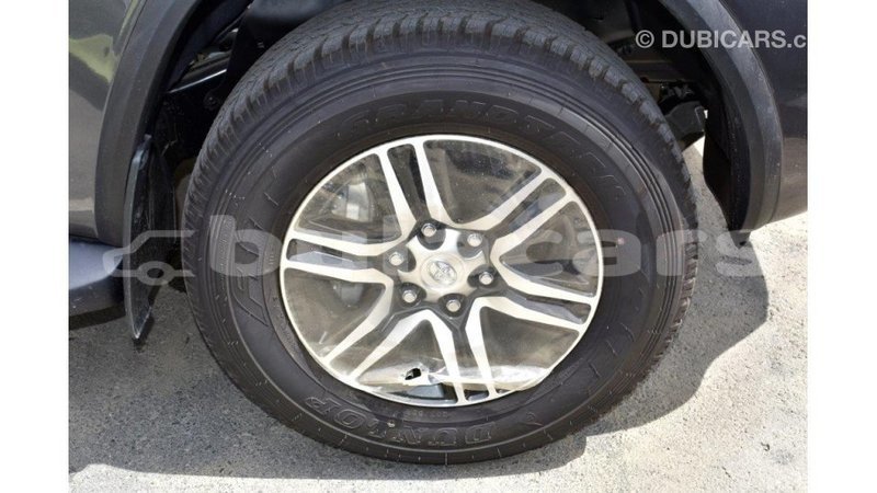 Big with watermark toyota fortuner central import dubai 5588