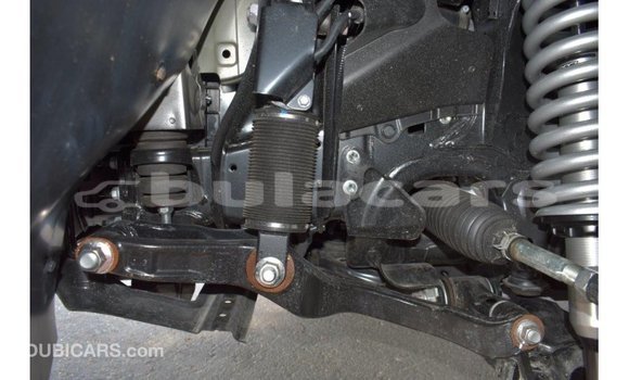 Acheter Import Voiture Toyota Land Cruiser Noir à Import - Dubai, Central Acheter Import Voiture Toyota Land Cruiser Noir à Import - Dubai, Central