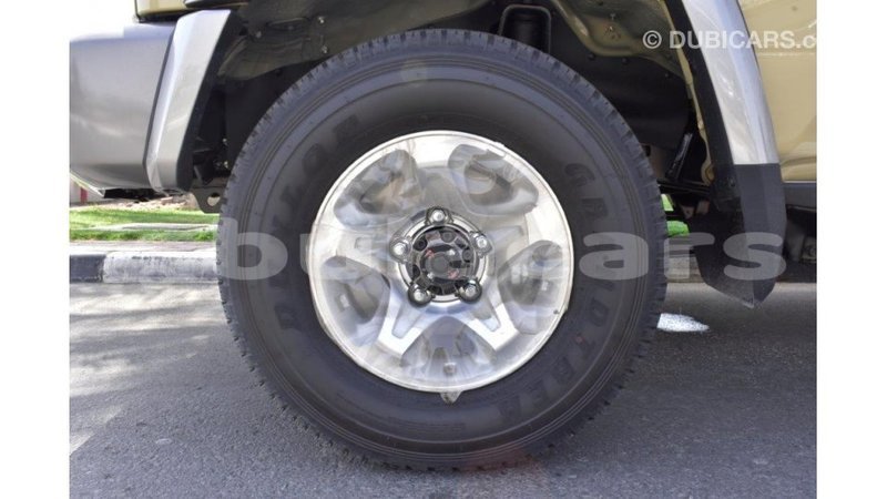Big with watermark toyota land cruiser central import dubai 5598