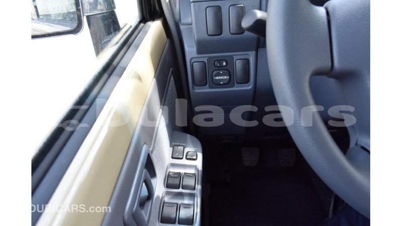 Big with watermark toyota land cruiser central import dubai 5598