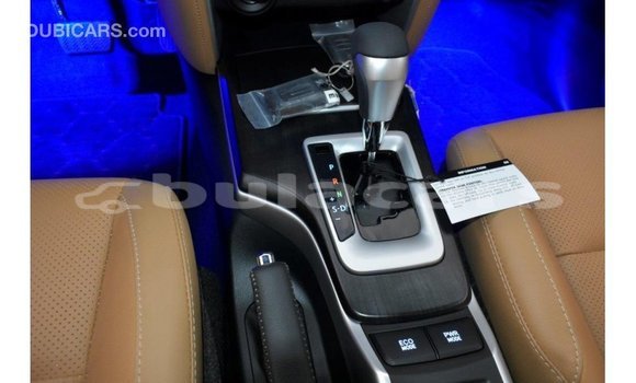 Acheter Import Voiture Toyota Fortuner Blanc à Import - Dubai, Central Acheter Import Voiture Toyota Fortuner Blanc à Import - Dubai, Central