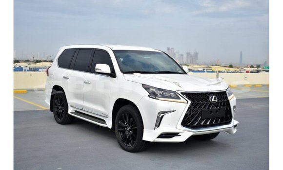 Buy Import Lexus LX White Car in Import - Dubai in Central Buy Import Lexus LX White Car in Import - Dubai in Central