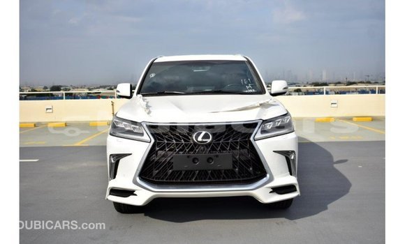 Buy Import Lexus LX White Car in Import - Dubai in Central Buy Import Lexus LX White Car in Import - Dubai in Central