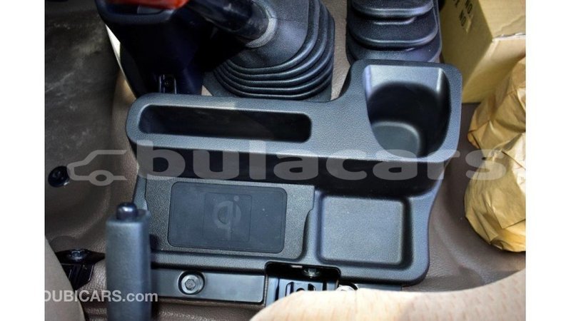 Big with watermark toyota land cruiser central import dubai 5604