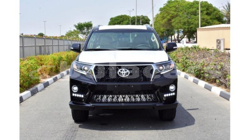 Big with watermark toyota prado central import dubai 5605