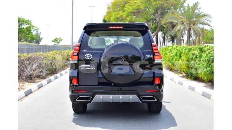 Big with watermark toyota prado central import dubai 5605