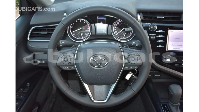 Big with watermark toyota camry central import dubai 5606