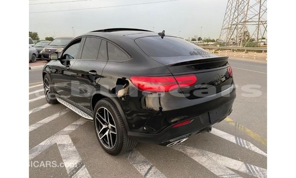 Buy Import Mercedes-Benz GLE Black Car in Import - Dubai in Central Buy Import Mercedes-Benz GLE Black Car in Import - Dubai in Central
