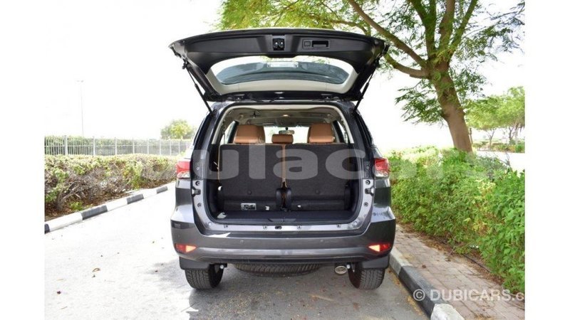 Big with watermark toyota fortuner central import dubai 5612