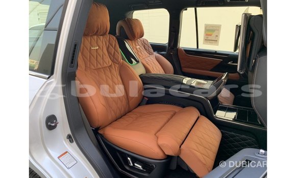 Buy Import Lexus LX White Car in Import - Dubai in Central Buy Import Lexus LX White Car in Import - Dubai in Central